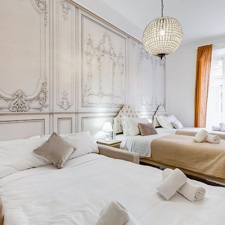 Spanish Square - Romedreamhome Экстерьер фото