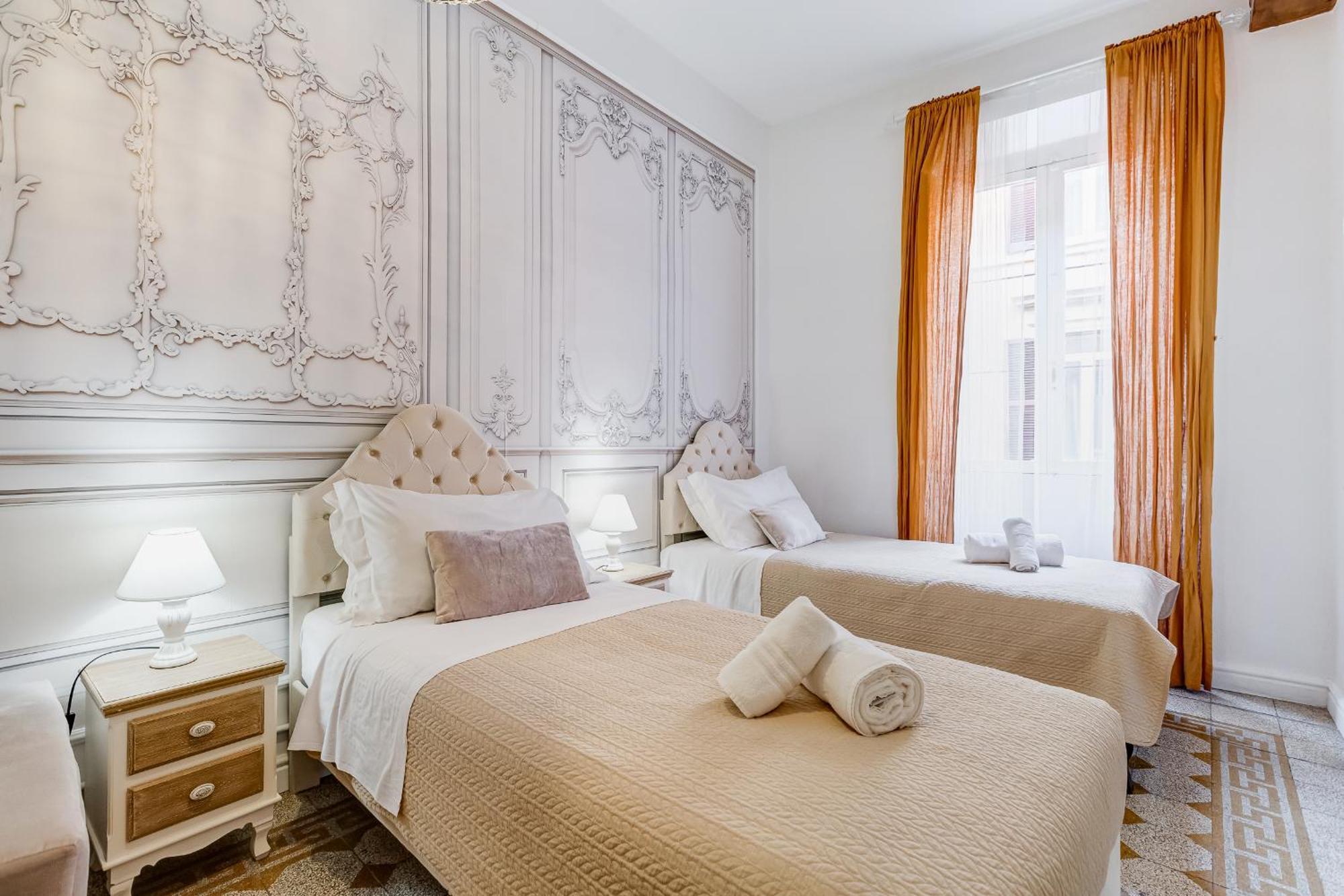 Spanish Square - Romedreamhome Экстерьер фото