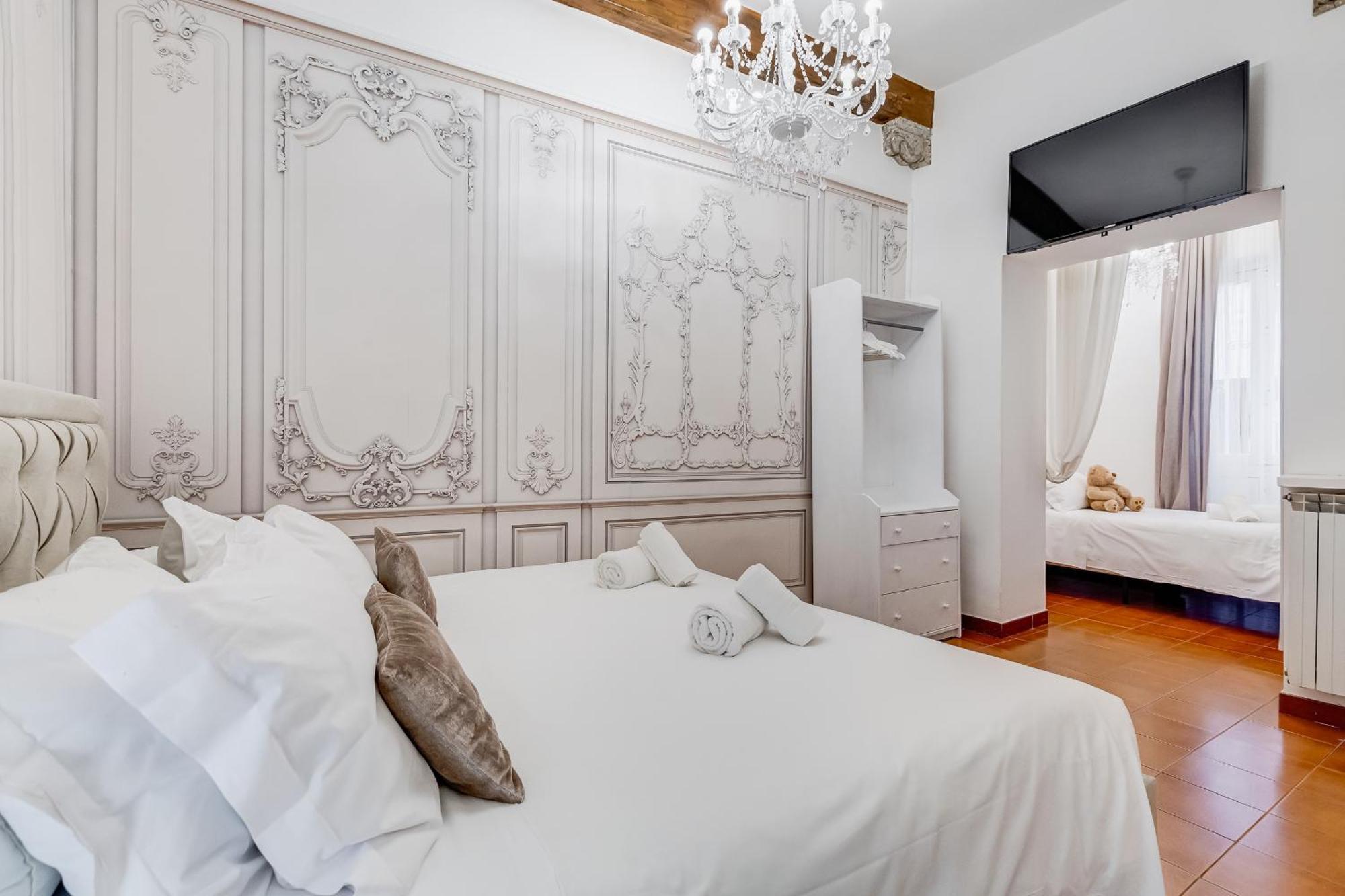 Spanish Square - Romedreamhome Экстерьер фото